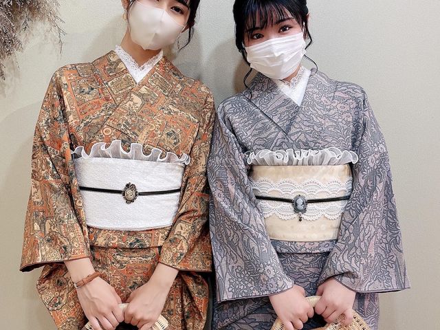 ���s���������^����������