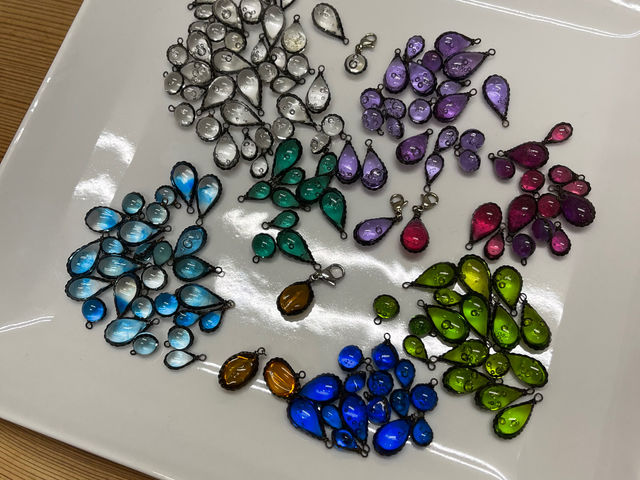 �F�Ƃ�ǂ�_bulles en ciel(�r�����I���V�G��)