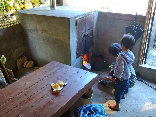 ���h���̃p���q�����ł̃s�U�Ă��̌��B
�̌����́A�����B_���h �Ė؏���