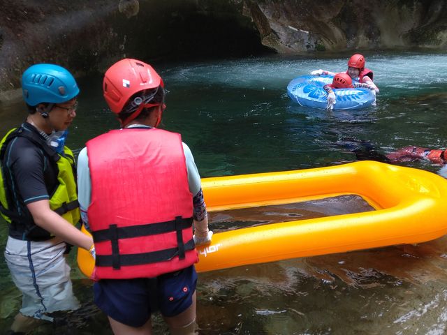 �Ă̓��͓��k�J�c�A�[�j���B_���h �Ė؏���