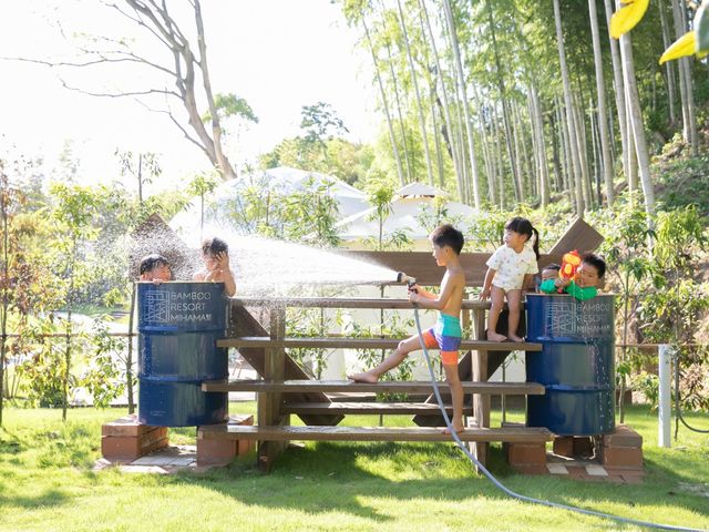�A�N�e�B�r�e�B
�܉E�q�啗�C3,300�~_BAMBOO RESORT MIHAMA �q