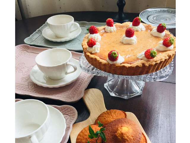 ��Â���X�C�[�c�͍ō��̂����ĂȂ�_�u���e�B�b�V���K�[�f���X�N�[��