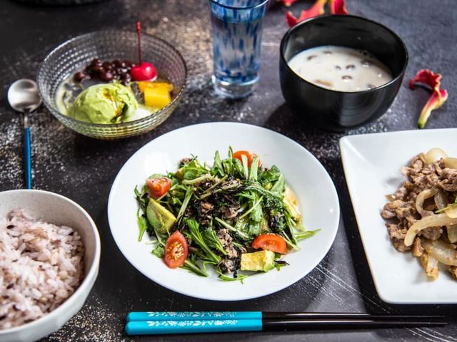 �݂����I�Ă�_�ЂƂݐH��