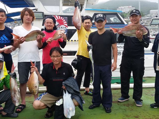 ����V���D�����s�[�X