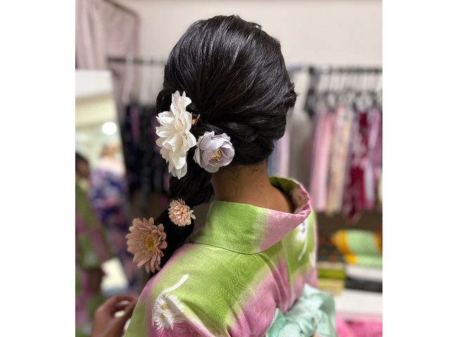 �w�A�Z�b�g���ǉ��\�ł��B���\��̍ۂɂ��\���t�����������i�}�ȑΉ��͂ł��Ȃ��ꍇ���������܂��j_�����̒��t�� ������