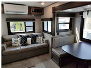 َR} BBQi-TEFEBES- Bj̎ʐ^2