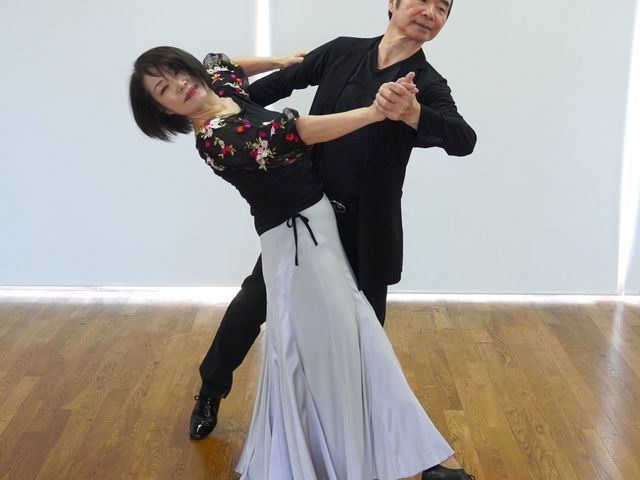 ��{�_���X����