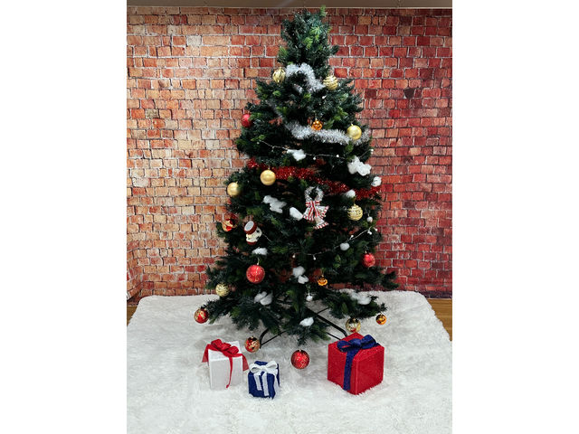 ���Ԍ���̃u�[�X������܂�_�Z���t�ʐ^��&�����^���X�y�[�X �t�H�g���{Fun