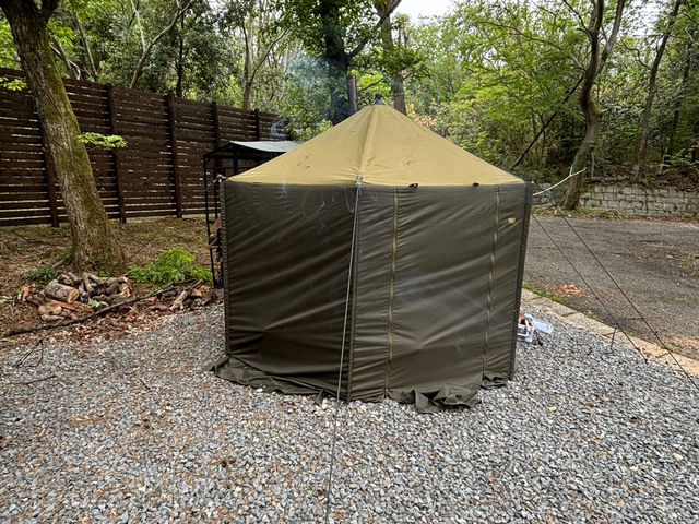 �e���g�T�E�i_AOU no MORI