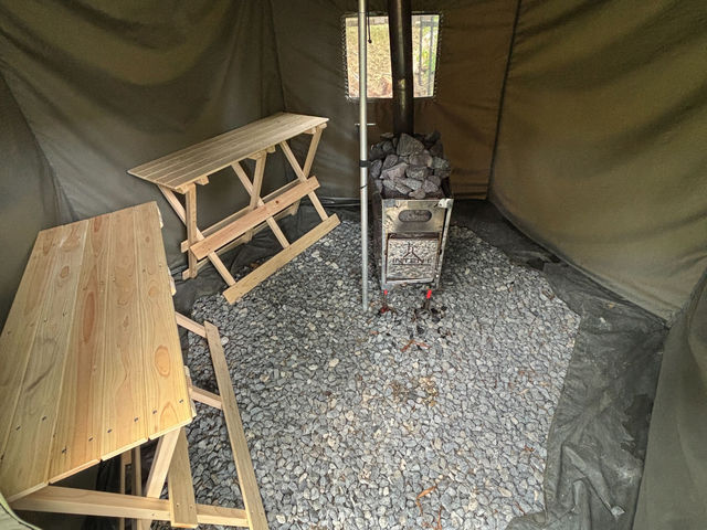 �e���g�T�E�i����_AOU no MORI