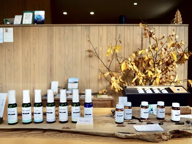 �H�[�����c�X�̓X�܂ɂ́A�������g�������܂��܂ȏ��i������A�S�ăT���v���ō�������������������܂��B_�A���}�Z���N�g