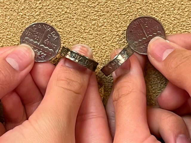 �J�i�_�̃R�C���ŗF�B�Ƃ������I_�R�C�������O����̌� Cllepham Coin(�N���b�|���R�C��)