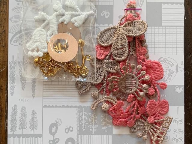 �k���G��&�J�t�F AMBER