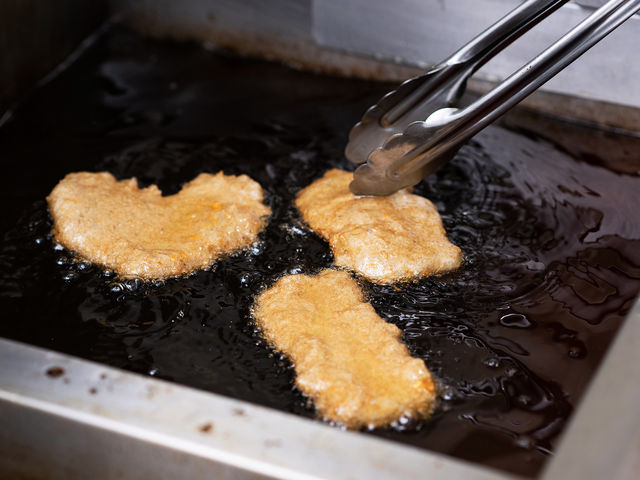 ���ŗg���Ă���Ƃ���_�������g �{�ЁE�H��