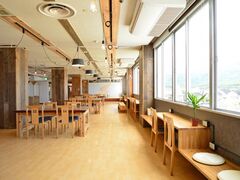SADO PORT LOUNGE�̎ʐ^1