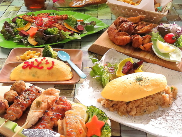 ƂDining { Îs̎ʐ^1