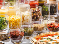 T@g[ NI SALVATORE CUOMO &BAR q̎ʐ^1