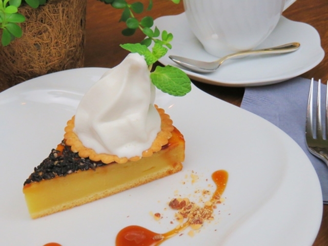 J TENSUKE CAFE̎ʐ^1