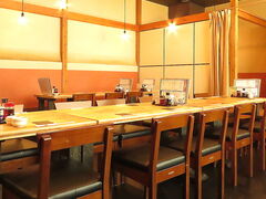 焼き鳥ムゲン 駅前町店の写真1