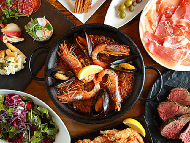 DRESSGRAPE �h���X�O���[�v�̎ʐ^1