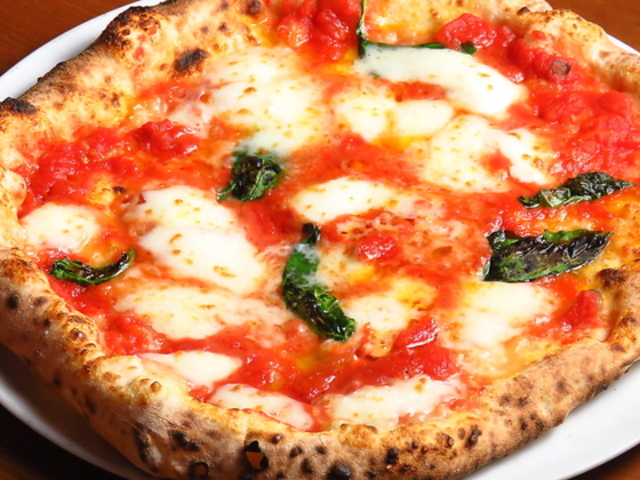 Pizzeria Naughty̎ʐ^1