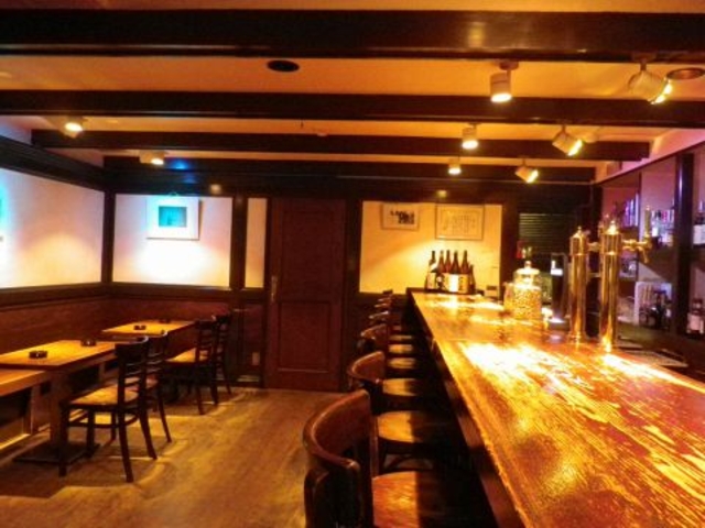 Blue Light Cafe̎ʐ^1