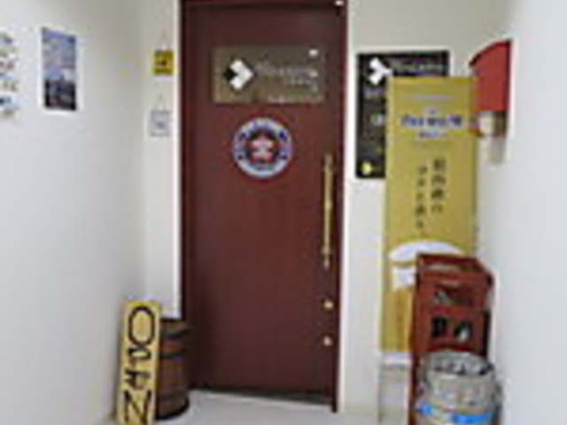 BAR TENDERS DINING e_[Y̎ʐ^1