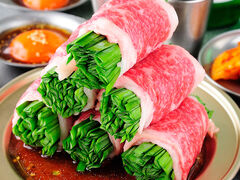 焼肉 結局たれ 梅田店の写真1