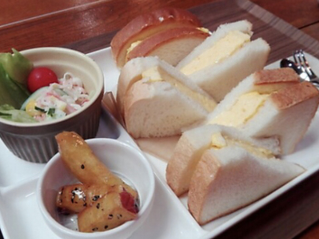 DELI CAFE ǂ[ނ̎ʐ^1