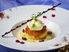 SARAS CAFE&BRASSERIE サラス カフェ アンド ブラッスリーの写真1