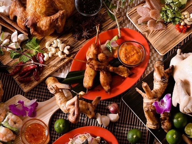 MR CHICKEN {ѓX ܔcX̎ʐ^1