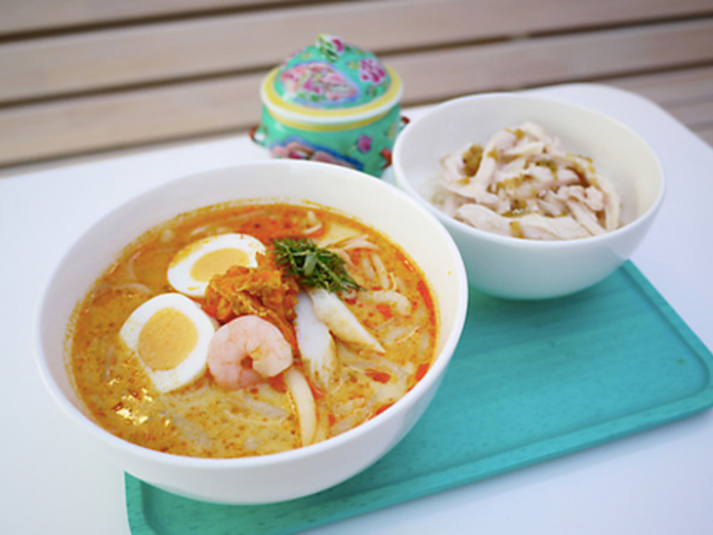 SINGAPORE HOLIC LAKSA VK|[ zbN NT̎ʐ^1