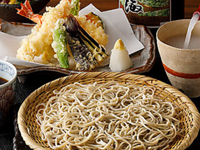 �g�ˈ� ���ہ[�ƖL�F�X�̎ʐ^1