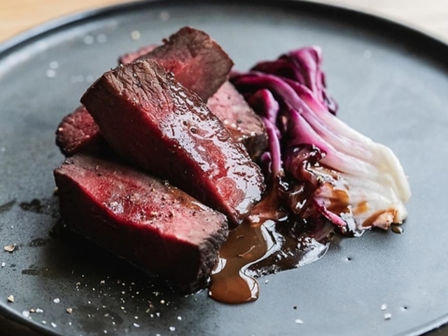 commone wine&eats �R���� ���C���A���h�C�[�c�̎ʐ^1