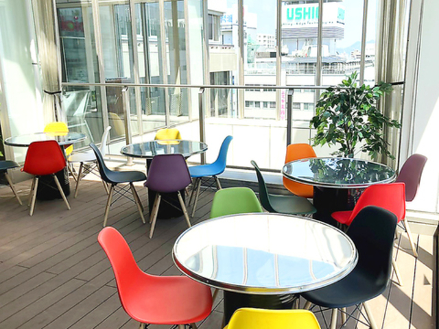 �r�A�K�[�f�� TERRACE-�e���X- �P�H�w�O�X�̎ʐ^1