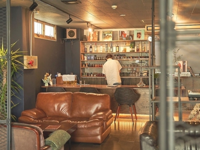 BRO SHISHA STUDIO �u���V�[�V���X�^�W�I ���~���X�̎ʐ^1