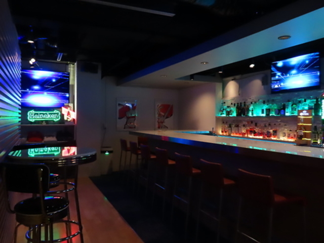 �X�|�[�c�o�[ B&W ���R���u�̎ʐ^1