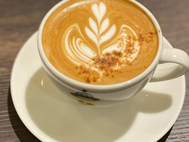 CAFE FACON BASE TOKYO �J�t�F �t�@�\�� �x�[�X �g�E�L���E�̎ʐ^1