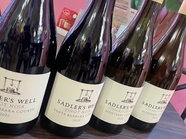 HOT ROCKIN CAFE zbgbLJtF̎ʐ^1