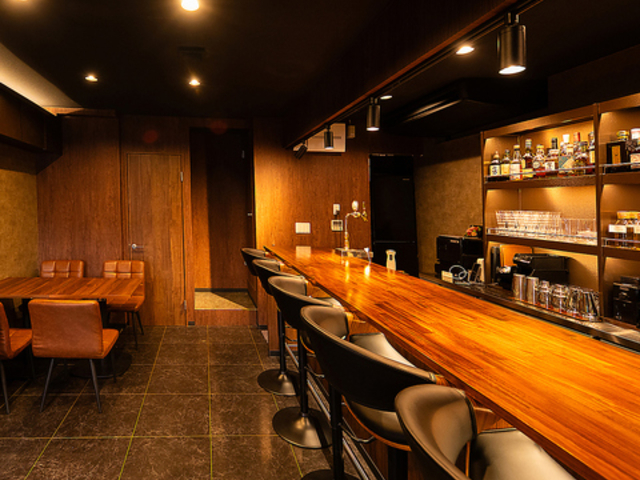 BAR & RESTAURANT PRELUDE̎ʐ^1