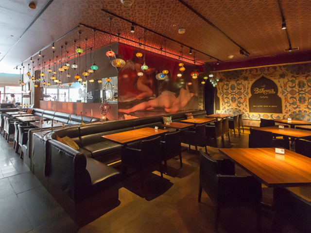 Cafe BOHEMIA �J�t�F�{�w�~�A �S�֋��̎ʐ^1