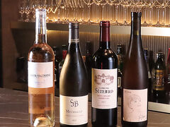 Wine Bar Caccio ワインバーカチョの写真1