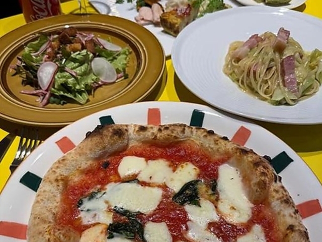 Neptune pizza�̎ʐ^1