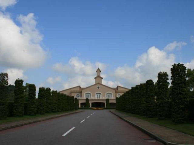 �i���H_�U�E�g���f�B�V�����S���t�N���u