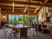 ���R���E�����r�W�^�[�Z���^�[�́T���؊ق̎ʐ^2