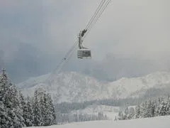 八海山スキー場ゴンドラ