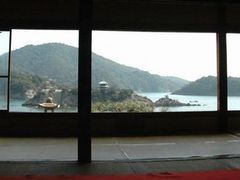 �{���ܗt������ۂ̉Y�ւ̓��e�ʐ^1