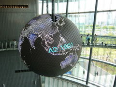 Mickkem̓{Ȋwقւ̓eʐ^1