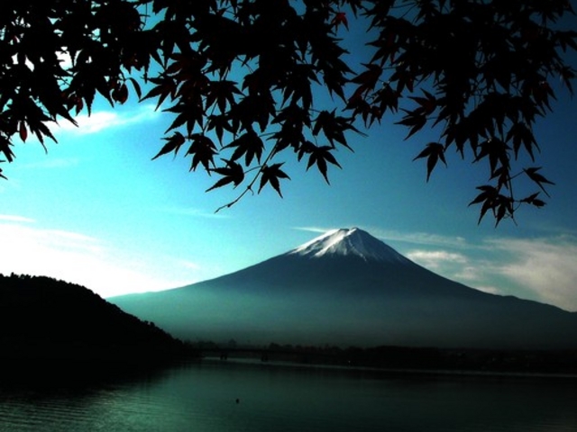 富士山（山梨県鳴沢村）