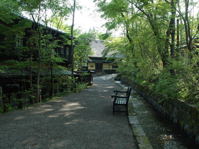 ~nU􂵂܂B͋̕CI_Ȑh@R݂